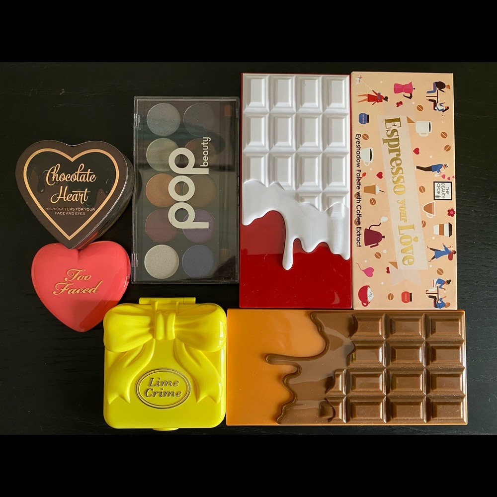7-piece Nearly-New Makeup Bundle